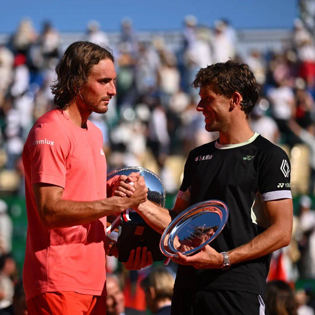 包含年终总决赛鏖战美网，西西帕斯关键制胜的词条