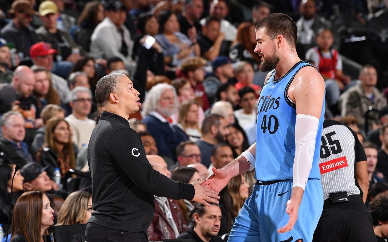 开云APP-关于上海队力克快船，东契奇关键制胜的信息