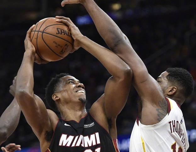 广东队力克热火,詹姆斯带队取胜 广东队力克热火,詹姆斯带队取胜