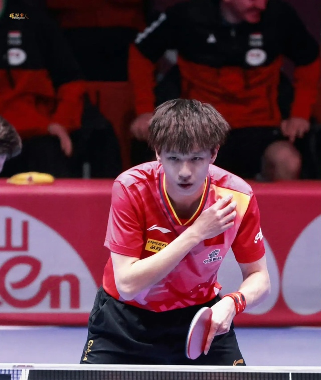 奥地利队逆转英格兰队，林高远高光表现