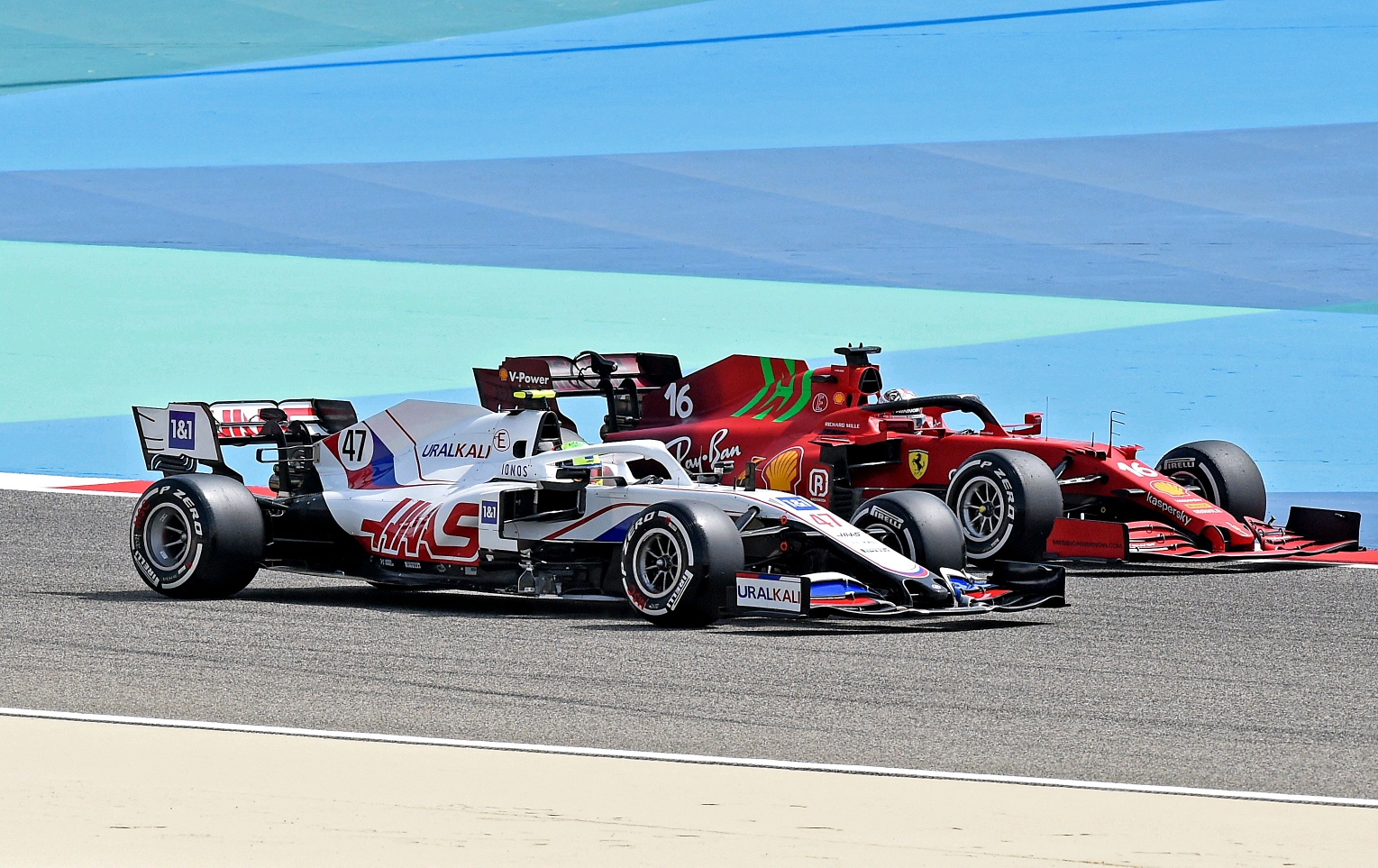 哈斯车队险胜威廉姆斯，诺里斯扛起全队